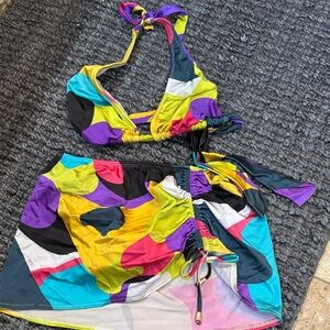 Multicolor Bikini Set with Skirt